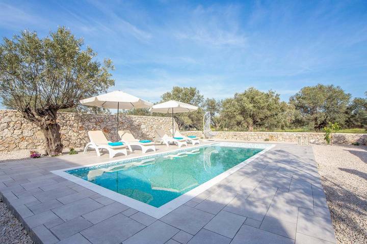 Villa für 4 Personen, mit Garten und Meerblick sowie Kinderpool und Terrasse auf Rhodos - 2