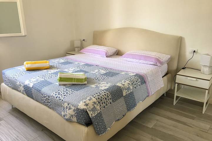 Ganze Wohnung, Vacation in Toscolano Maderno - 50 meters from the lake. With swimming pool. in Maderno, Toscolano-Maderno
