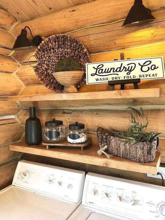 Knotty but Nice by the Bitterroot! in Lolo Nationalwald