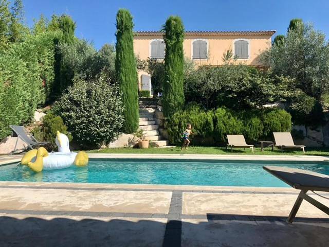 Villa for 8 people, with garden and terrace as well as pool and hot tub - 1