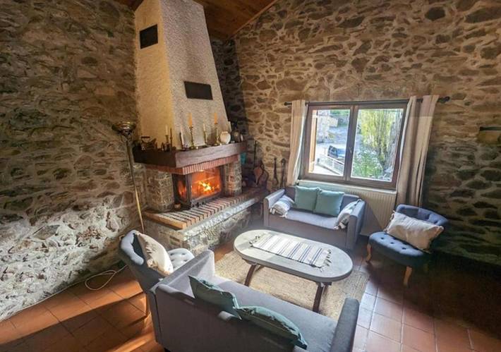 Gîte pour 12 personnes, avec vue et jardin à Puyvalador - 4