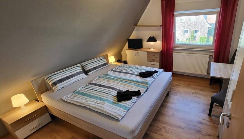 Ferienwohnung für 2 Personen, mit Terrasse und Garten in Oldenburg