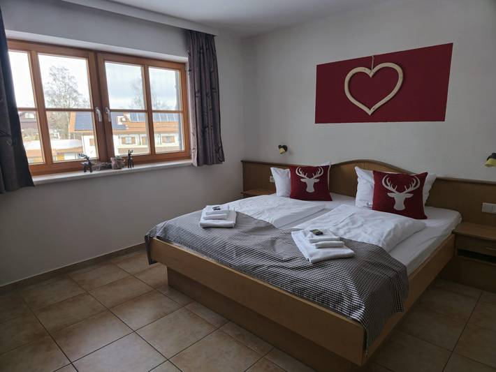 Ferienwohnung für 2 Personen, mit Terrasse und Garten sowie Sauna und Seeblick im Allgäu - 4