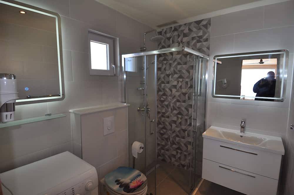 Luxury Villa With Stunning Views, Private Pool, Private Tennis Court, Mini Golf in Podgora, Rivera de Makarska