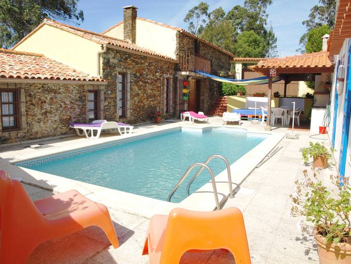 Villa voor 7 personen, met Tuin en Uitzicht op het meer in Costa Verde