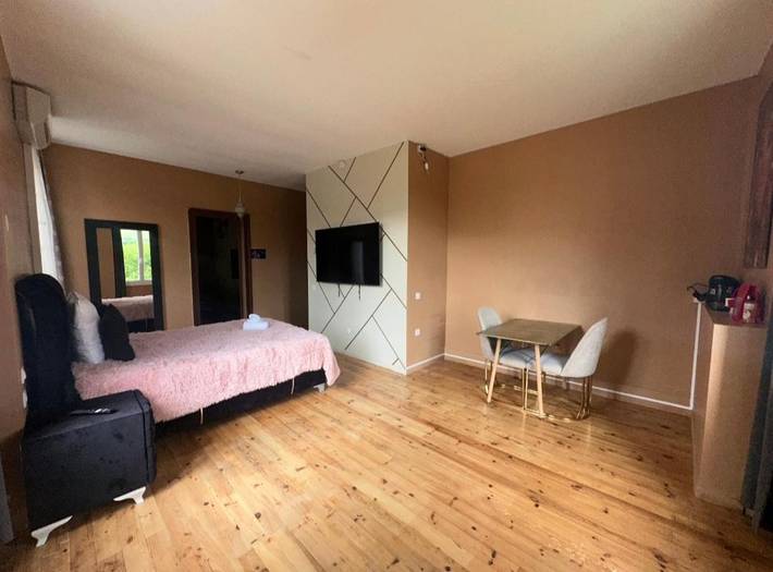 Hôtel pour 2 personnes, avec Jacuzzi à Charavines - 3