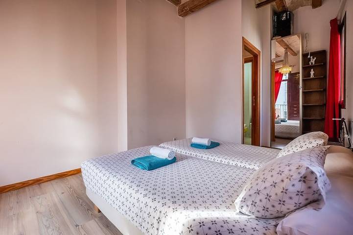 Appartement entier, Pintor - Espacioso Apartamento con 3 Dormitorios en Born in Barcelona Centre, Barcelone