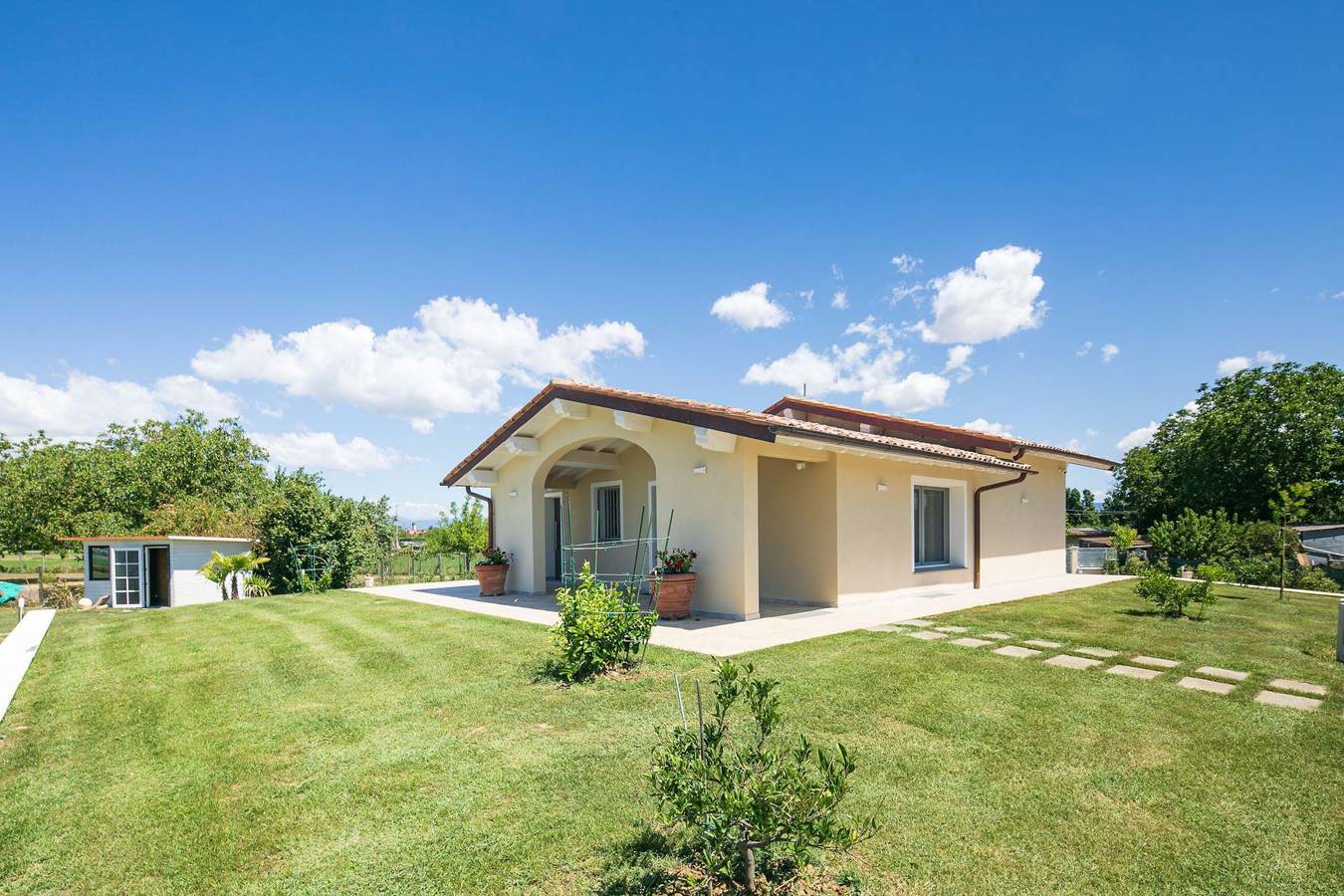Villino le Viole in Fucecchio, Firenze province