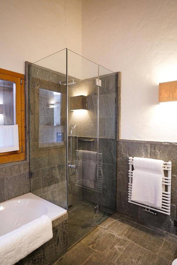 Superior Chalet in La Punt-Chamues-ch, Sankt Moritz