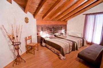 Cabaña para 8 Personas en Fjalar y Galar, Provincia de Navarra, Foto 1