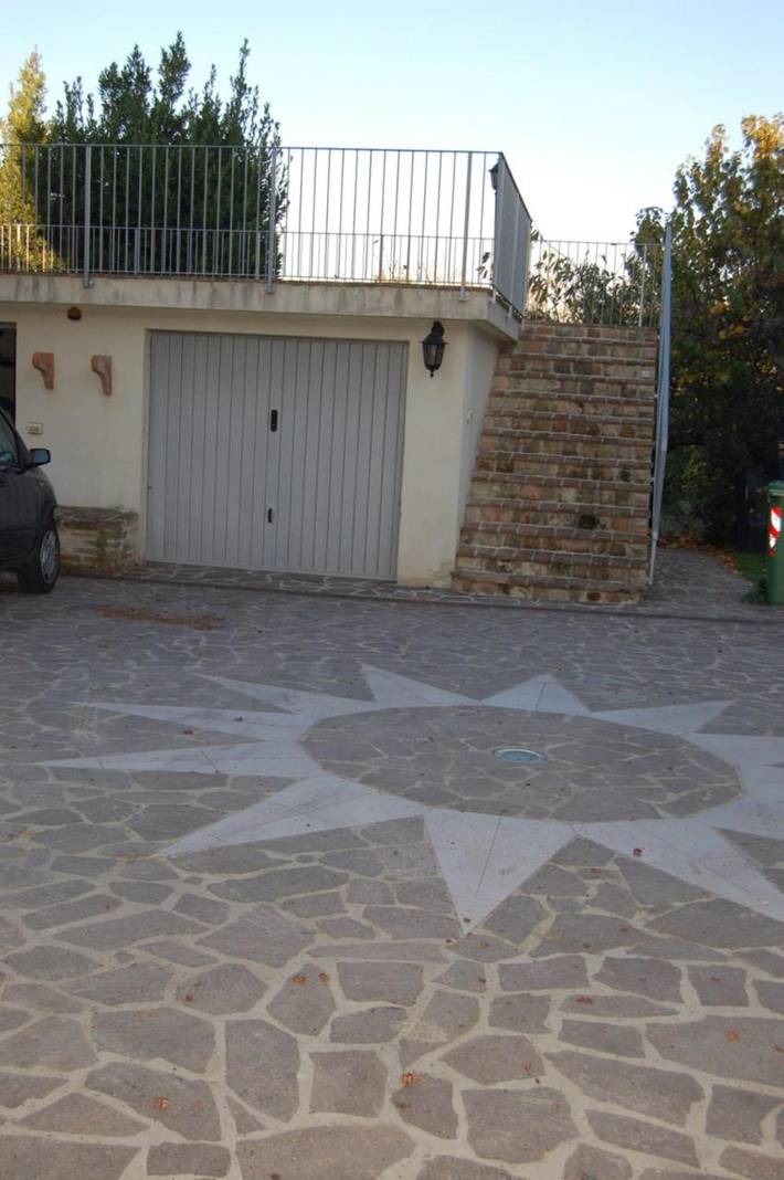 Location de vacances pour 4 personnes, avec vue ainsi que terrasse et jardin, animaux acceptés dans Villagrande (Mombaroccio) - 3