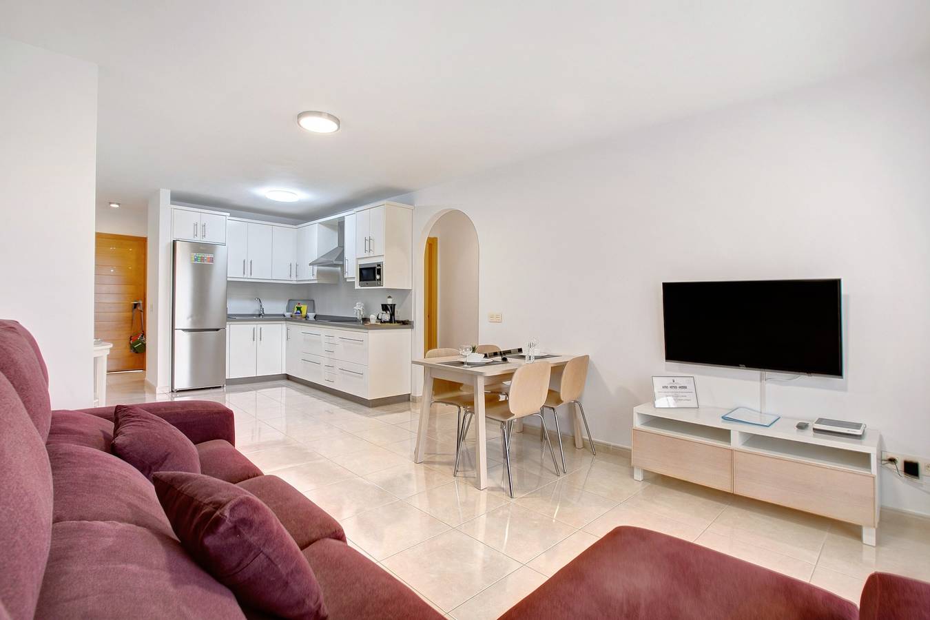 Appartement entier, Appartement de vacances 'La Perla E35 By Médano Rentals' avec piscine, balcon et Wi-Fi in Playa el Médano, Granadilla de Abona