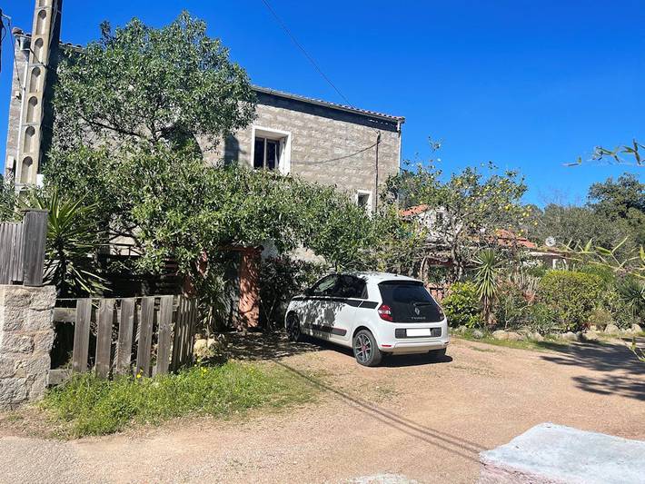 Location de vacances pour 2 personnes, avec jardin à Lecci - 4