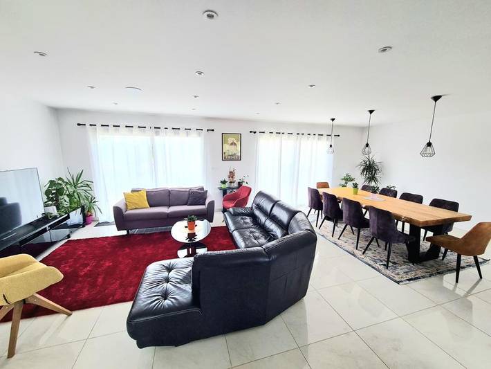 Location de vacances pour 10 personnes, avec piscine ainsi que jardin et vue à Ytrac - 3