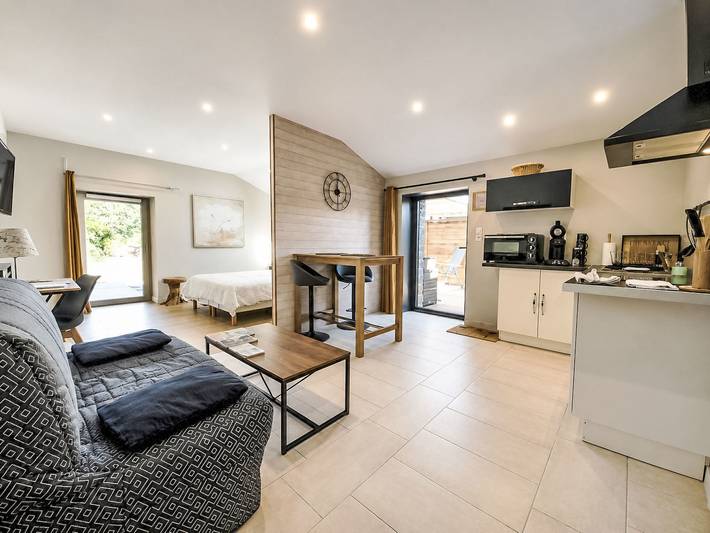 Gîte pour 2 personnes, avec terrasse à Surzur