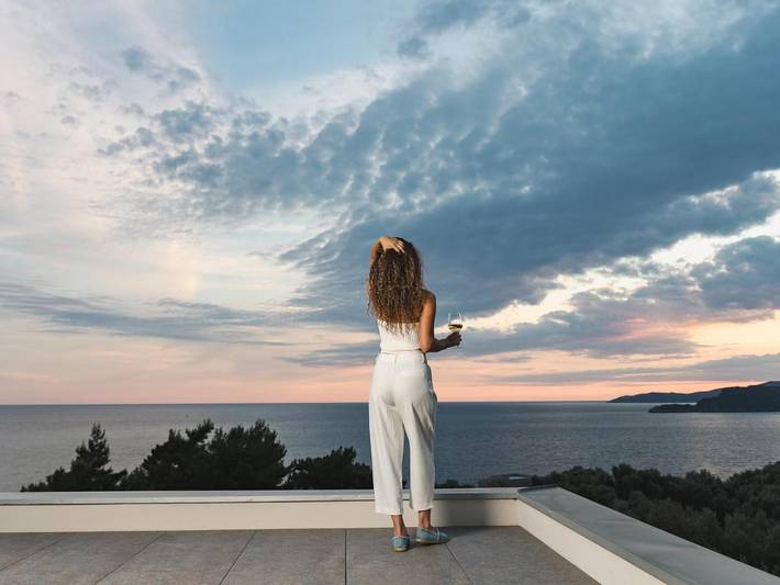 Villa für 10 Personen, mit Balkon und Terrasse sowie Garten und Pool in Montenegro - 2