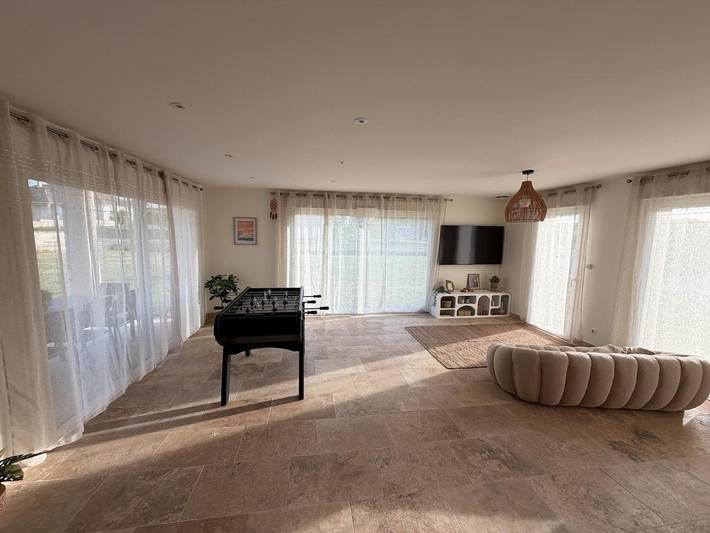 Location de vacances pour 6 personnes, avec jardin à Saint-Gervais-en-Vallière - 2