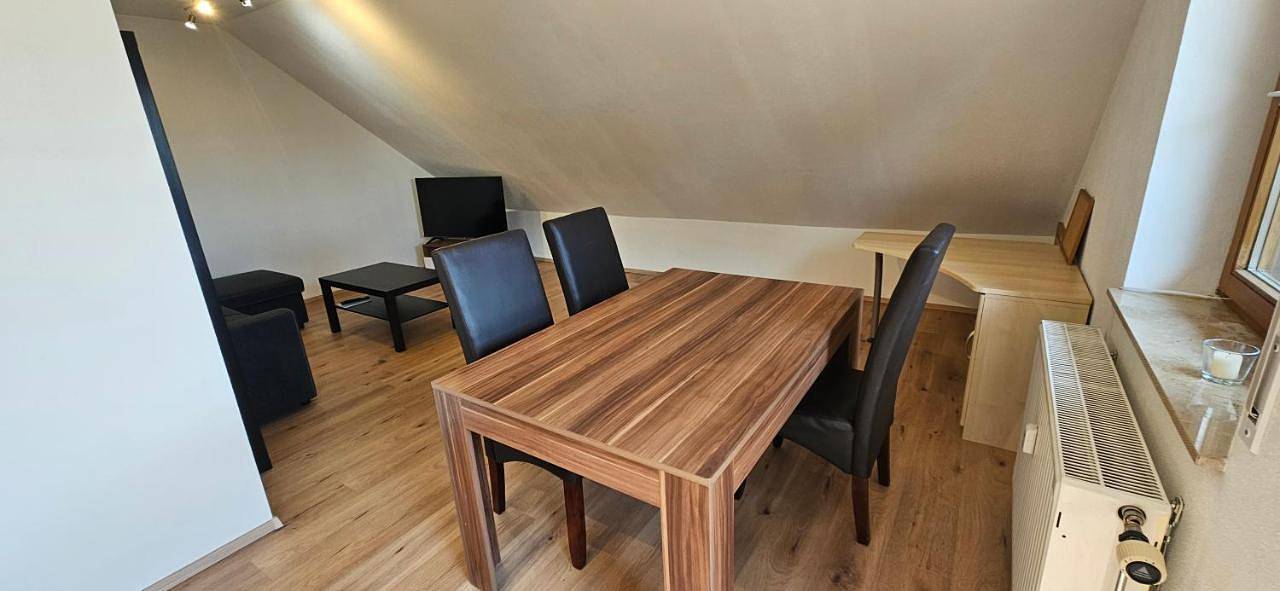 Ganze Wohnung, Ellenberg Appartements - Ferien- und Monteurs-Wohnung in Geislingen, Neckar-Alb