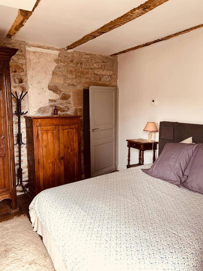 Cottage pour 2 personnes, avec balcon et vue, animaux acceptés à Saint-Sernin-sur-Rance