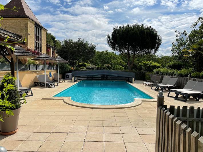 Location de vacances pour 4 personnes, avec piscine ainsi que jacuzzi et jardin à Vitrac - 3