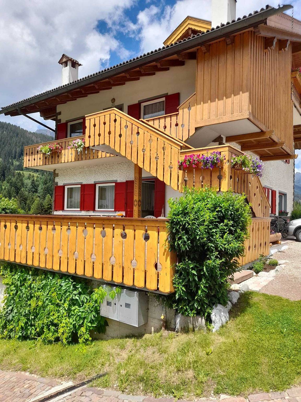 Ganze Wohnung, Gemütliche Ferienwohnung "Casa Defrancesco - mit Terrasse" mit Wlan und Terrasse in Moena, Dolomiti Superski