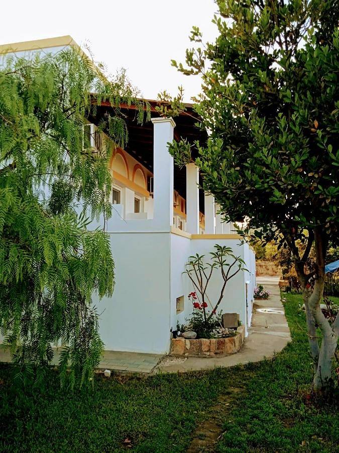 Ferienwohnung für 3 Personen, mit Balkon und Terrasse sowie Garten und Ausblick