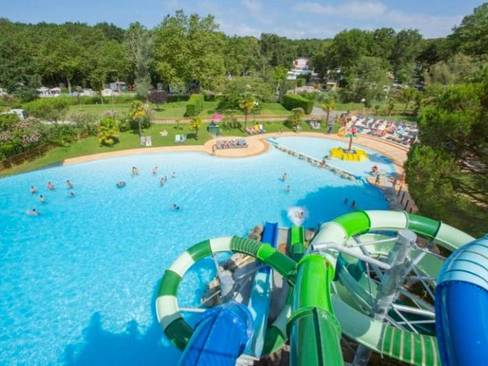 Camping pour 6 personnes, avec terrasse et piscine à Bidart - 2