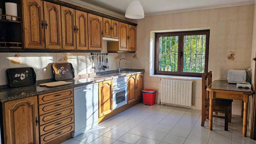Casa rural para 10 personas, con Balcón además de Terraza y Jardín en Llanes - 4