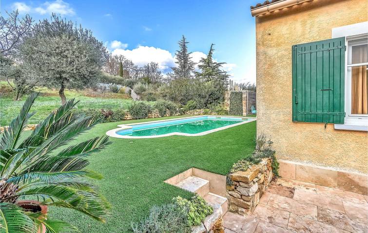 Gemütliches Apartment mit Pool & Parkplatz, 2km zum Stadtzentrum in Connaux, Nimes und Umgebung