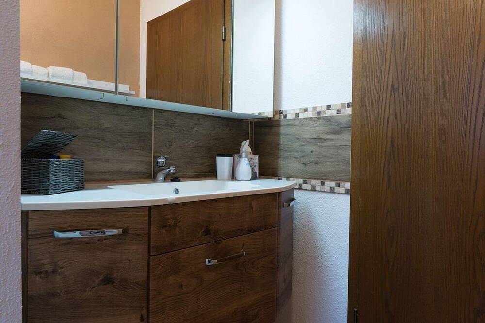 Apartamento entero, Vacation apartment Haus Rosi Og - Holiday apartment Haus Rosi in Weiskirchen, Saar-Nahe-Bergland