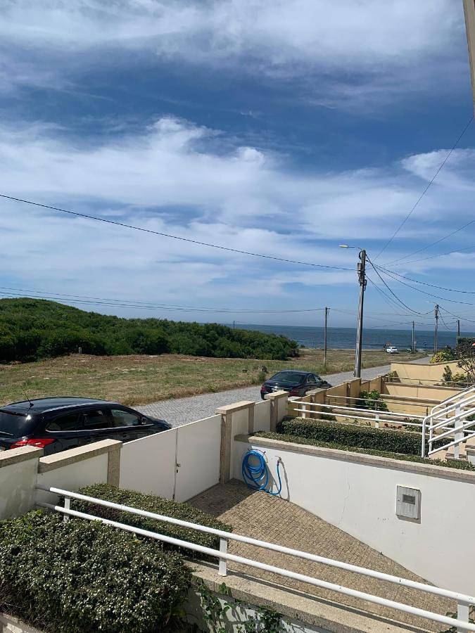 Location de vacances pour 9 personnes, avec jardin ainsi que balcon et vue dans Castelo do Neiva