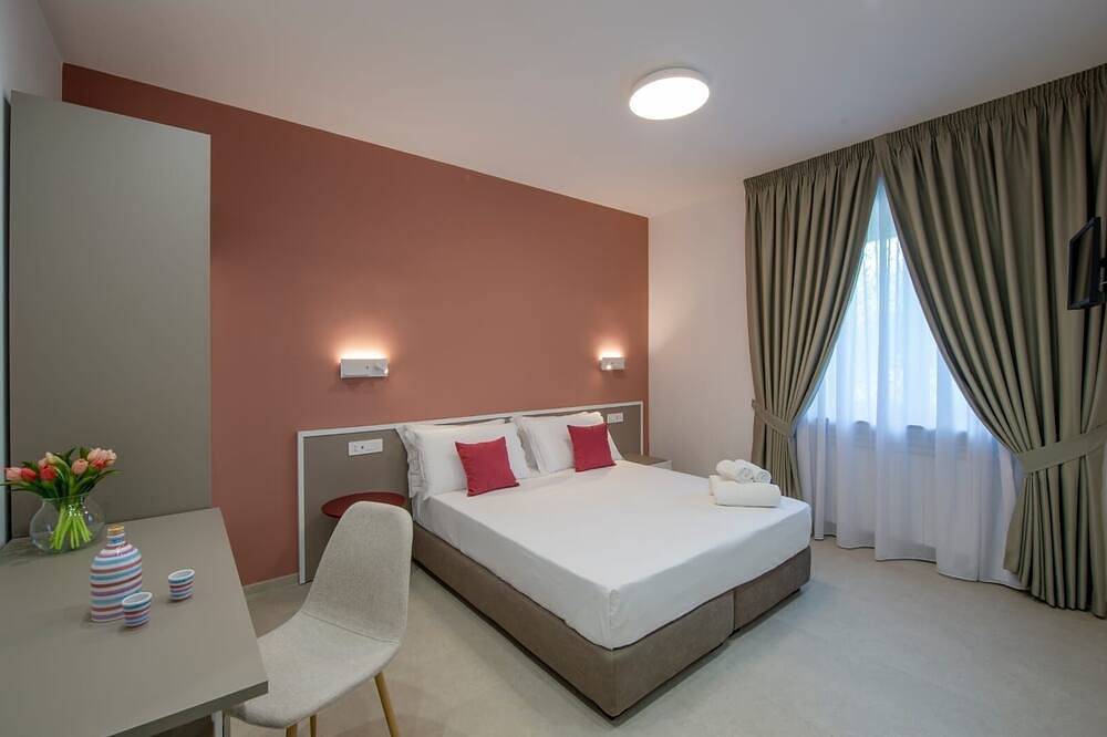Rossypalace - Amalficoast Suites in Pianillo, Agerola