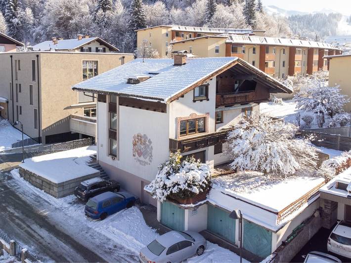 Chalet voor 10 personen, met Tuin en Sauna in Hopfgarten im Brixental