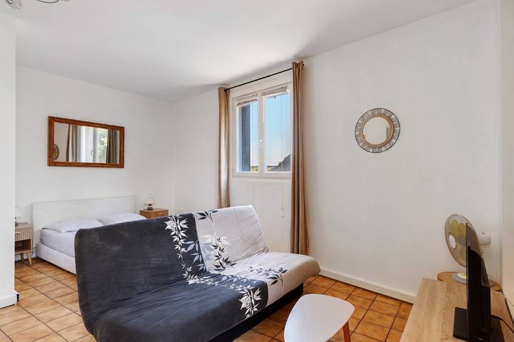 Gîte pour 5 personnes à Chasseneuil-du-Poitou - 4