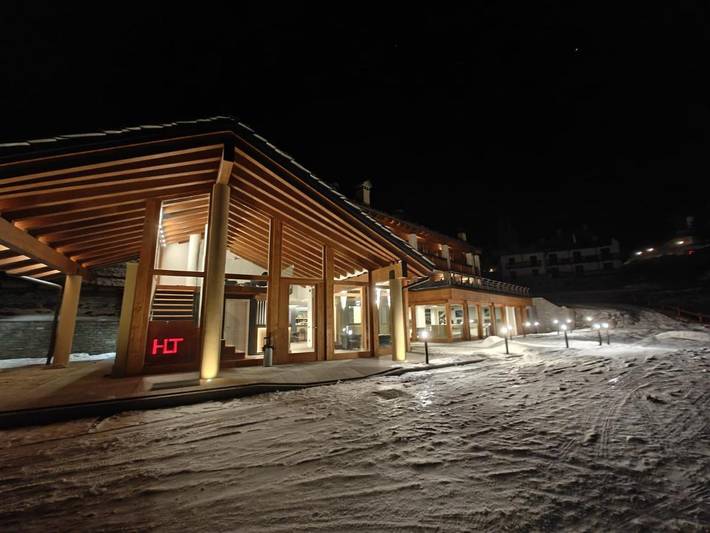 Hôtel pour 6 personnes, avec jardin ainsi que sauna et jacuzzi