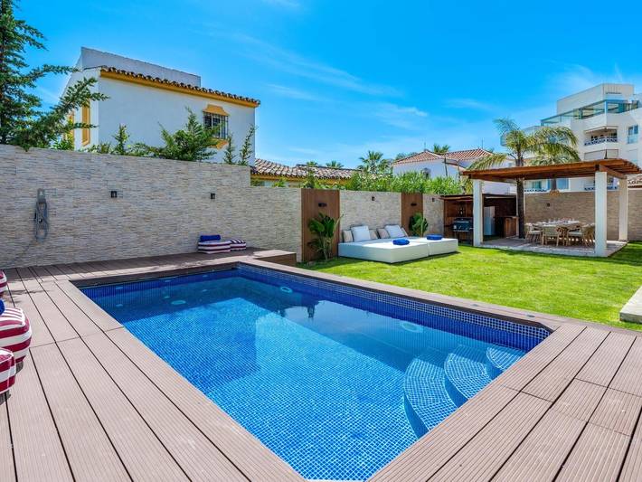 Chalet para 8 personas, con Balcón además de Terraza y Jardín en Provincia de Málaga - 2
