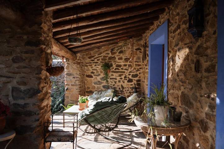 Casa rural para 12 personas, con jardín y jacuzzi además de sauna y piscina en Comarca de Trujillo - 3