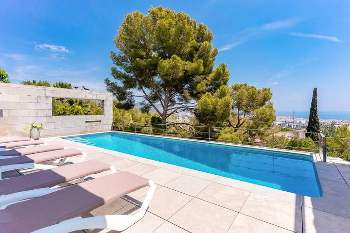Casa rural para 12 personas, con terraza y jardín en Sitges - 2