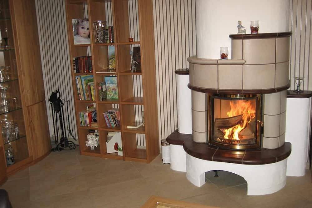 Ganze Wohnung, Ferienhaus Schehl, Deutschland in Erlenbach bei Dahn, Landkreis Südwestpfalz