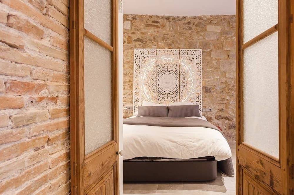 Apartamento entero, Ferreries Boutique Apartment in Gerona, Gironés