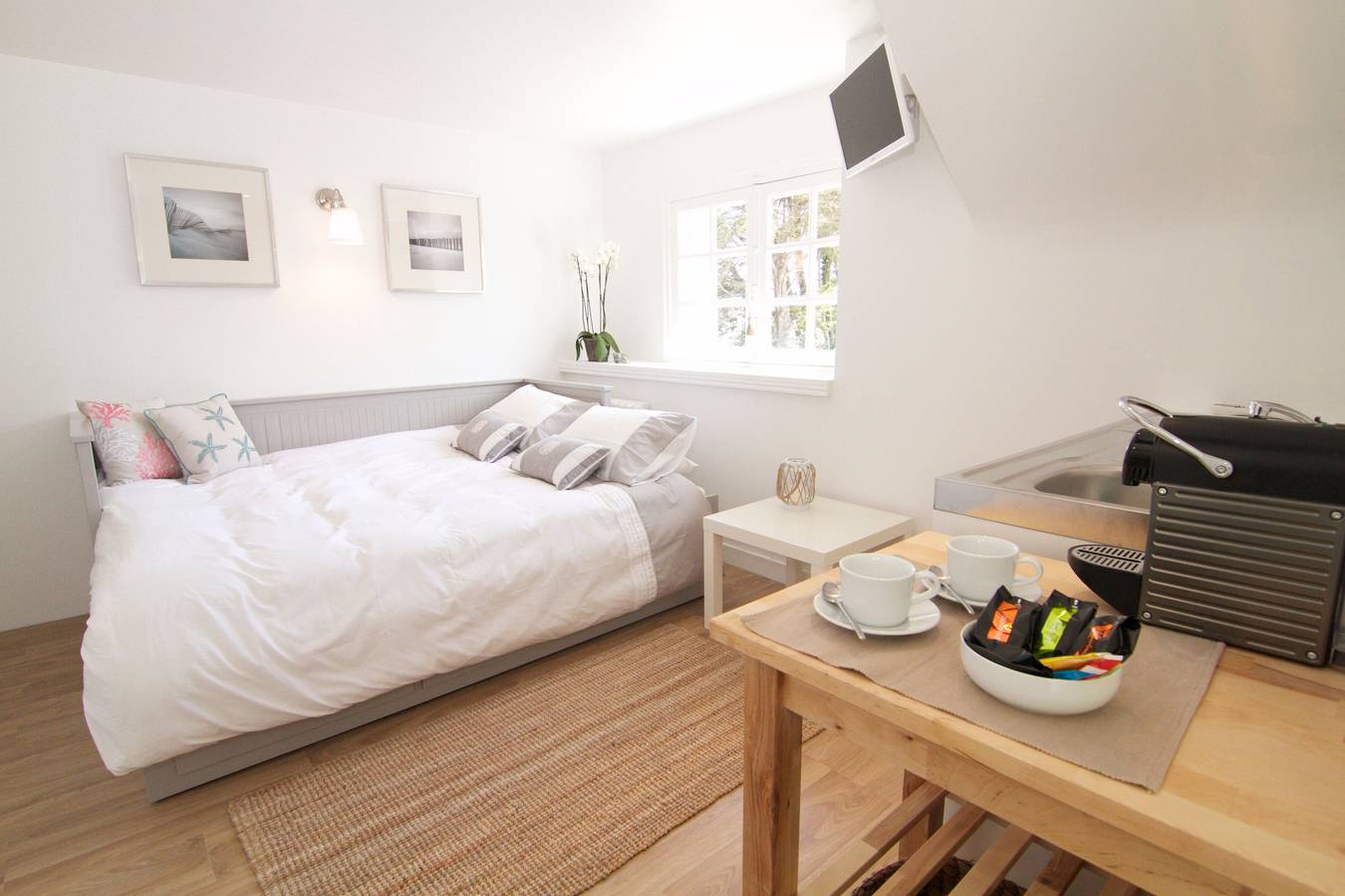 Estudio entero, Apartamento estudio 'Villa Prat Bras - Vue Mer' con vistas al mar, jardín compartido y Wi-Fi in Le Pouldu, Clohars-Carnoët