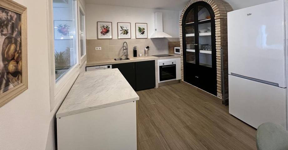 Casa de vacaciones para 10 personas, con piscina y jardín, Se admiten mascotas en Tierra de Mérida - Vegas Bajas - 4