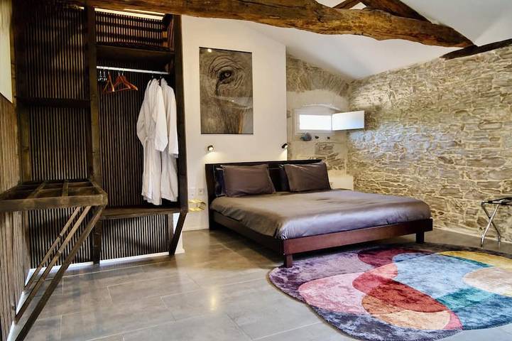 Location de vacances pour 2 personnes, avec jacuzzi et piscine à Saint-Fiacre-sur-Maine - 2