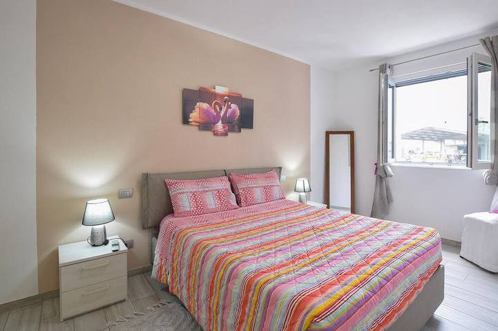Gîte pour 6 personnes, avec Terrasse à Dubino - 2