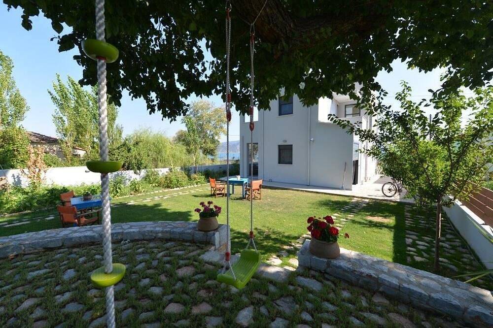 Eine familienfreundliche Villa mit Meerblick. Radfahren Walking Schwimmen Angeln Birdwatcing in Lesbos