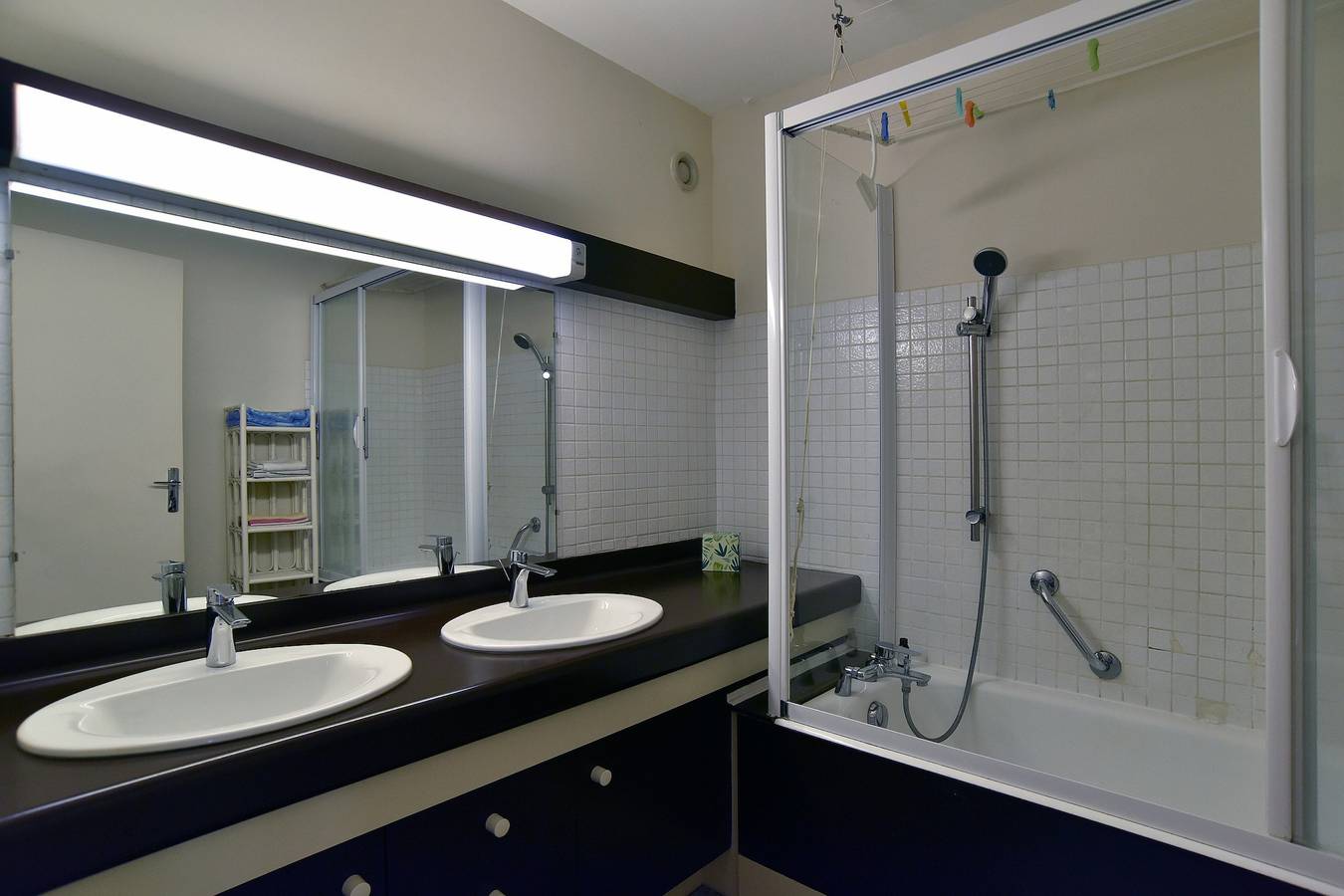 Appartement entier, L'Échappée Dinardaise - À 400 m de la plage in Dinard, Région de Saint-Malo