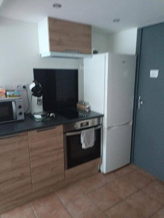 Gîte pour 2 personnes, avec terrasse à Vals-près-le-Puy - 4