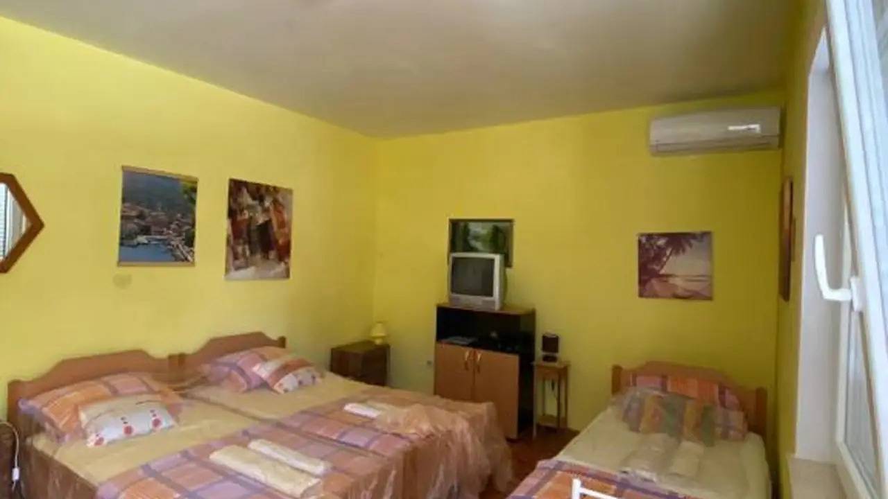 Ganzes Studio, Studio für 3 Personen (22 m²) in Jelsa in Jelsa, Hvar