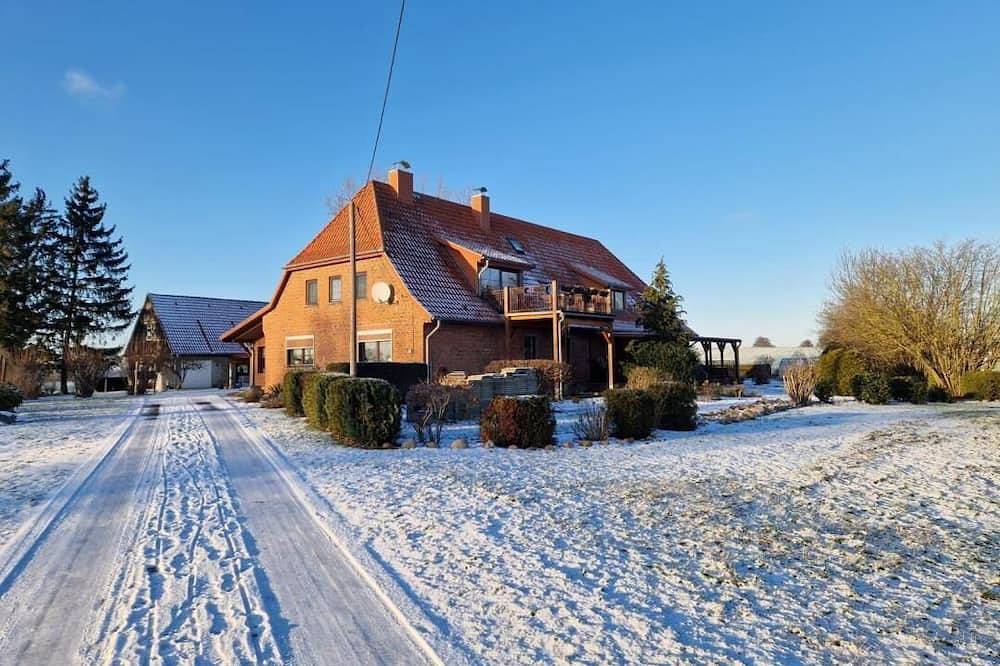 Ganze Wohnung, Ferienwohnung Lindenallee in Neu Poserin, Ludwigslust-Parchim