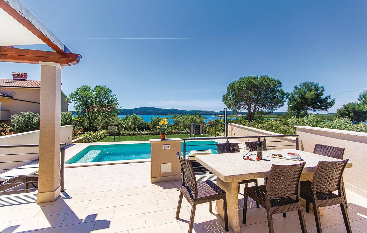 Ferienhaus für 4 Personen mit Terrasse in Pula-Medulin, Pomer